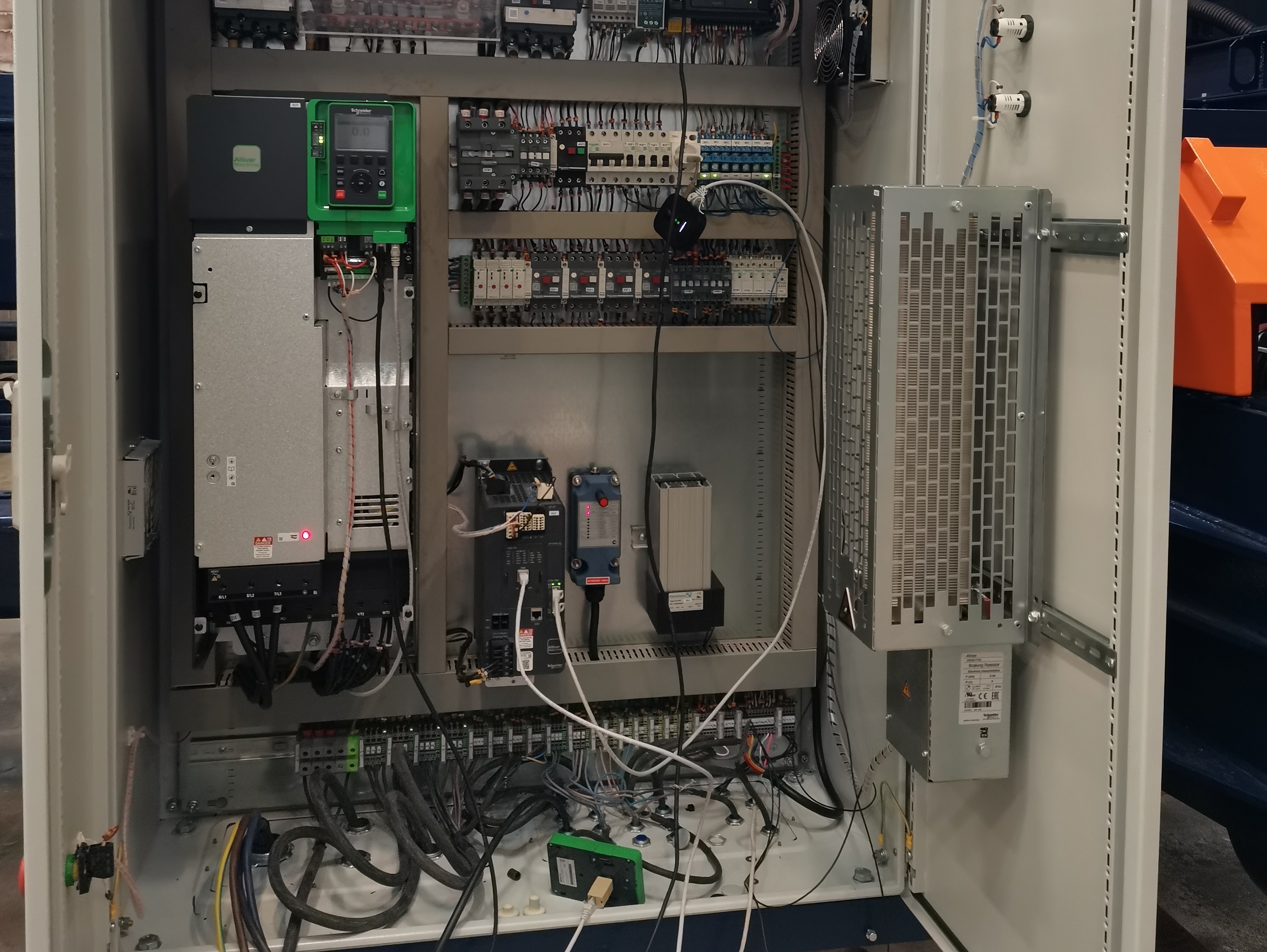 2.2. система управления   Вагонотолкателя ТВС 10 АСУ ТП Брик 2 (1).jpg